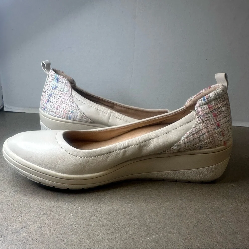 Vionic Jacey Women’s Slip On Wedges Size 6